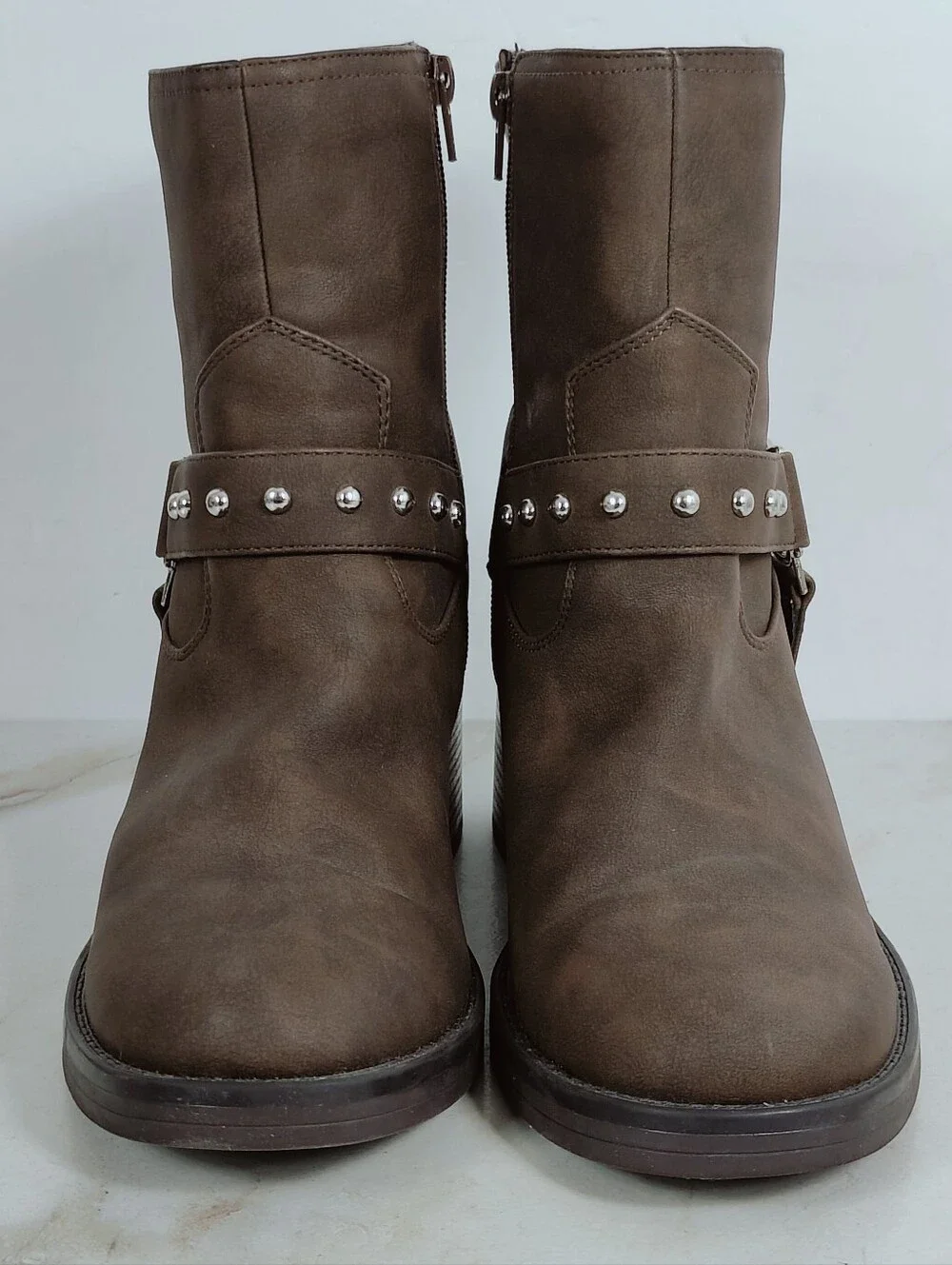 Guess Women's Galliah Brown Studded Harness Ankle Boots, Sz 10